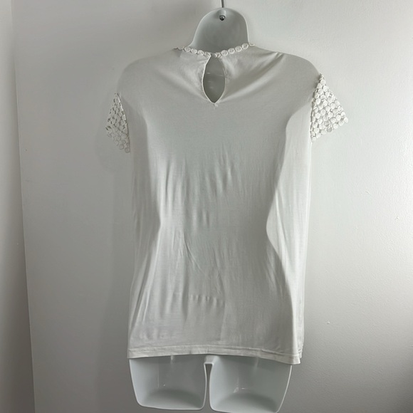 Diane Von Furstenberg Viscose-Blend Sleeveless White Blouse - Picture 6 of 10